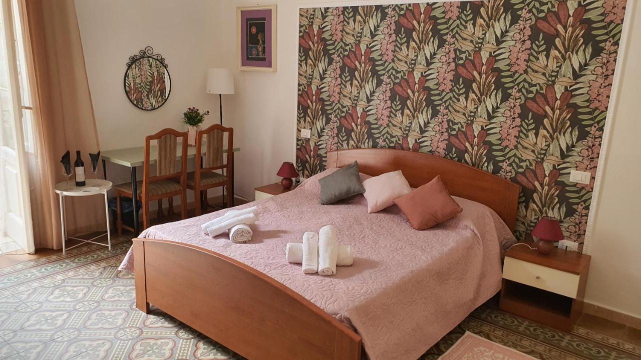 Victoria Suite Casa Vacanza Taranto Luaran gambar
