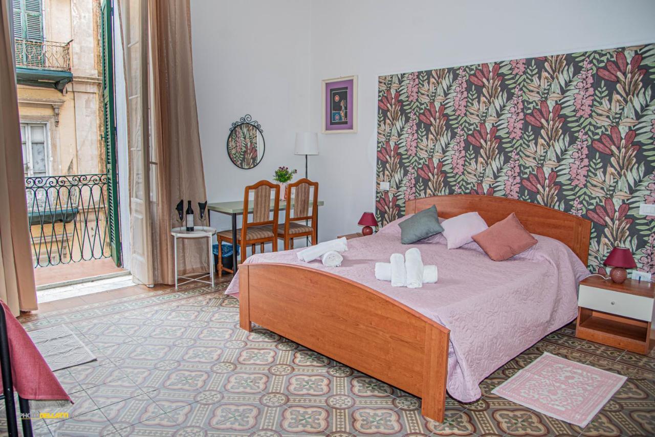 Victoria Suite Casa Vacanza Taranto Luaran gambar