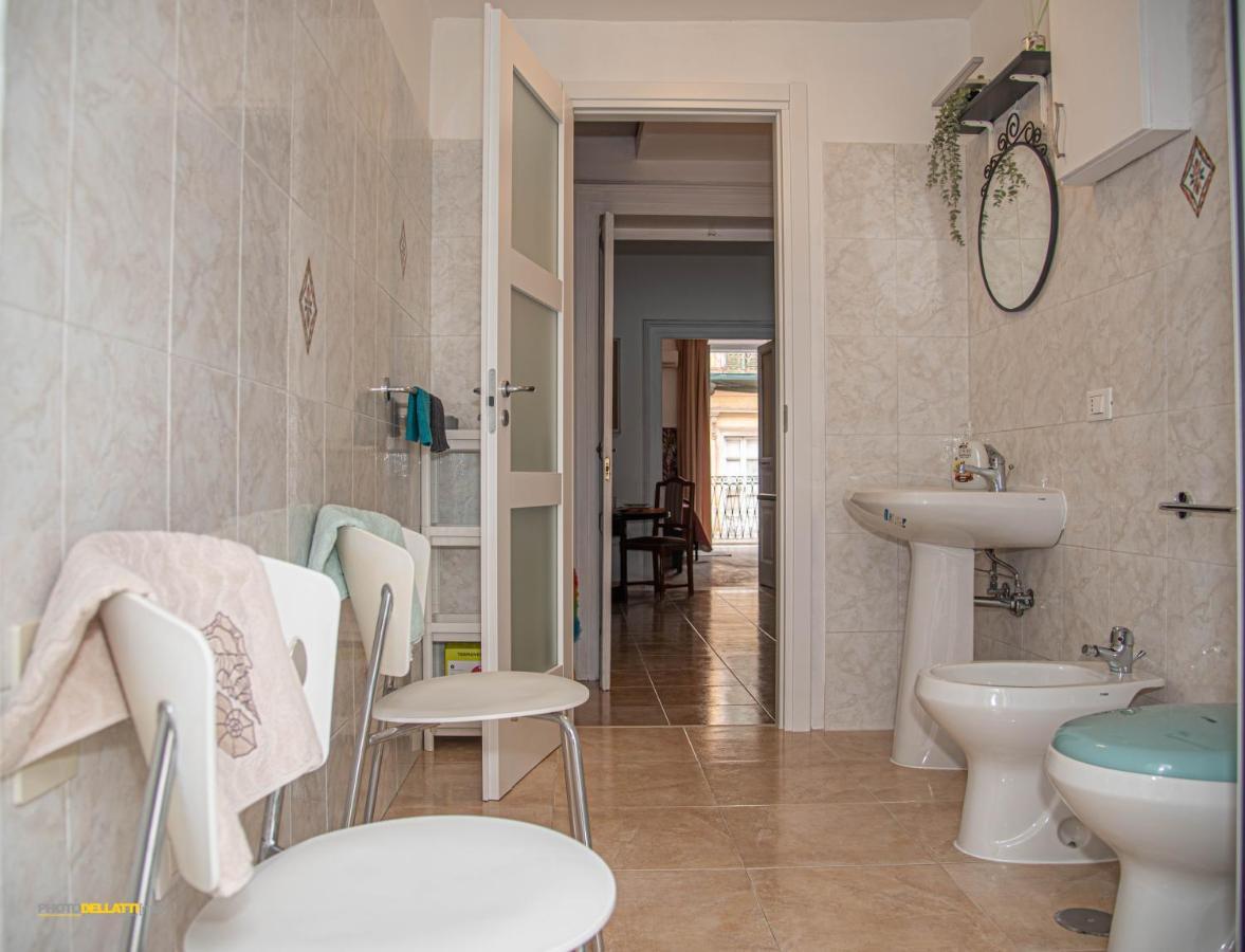 Victoria Suite Casa Vacanza Taranto Luaran gambar